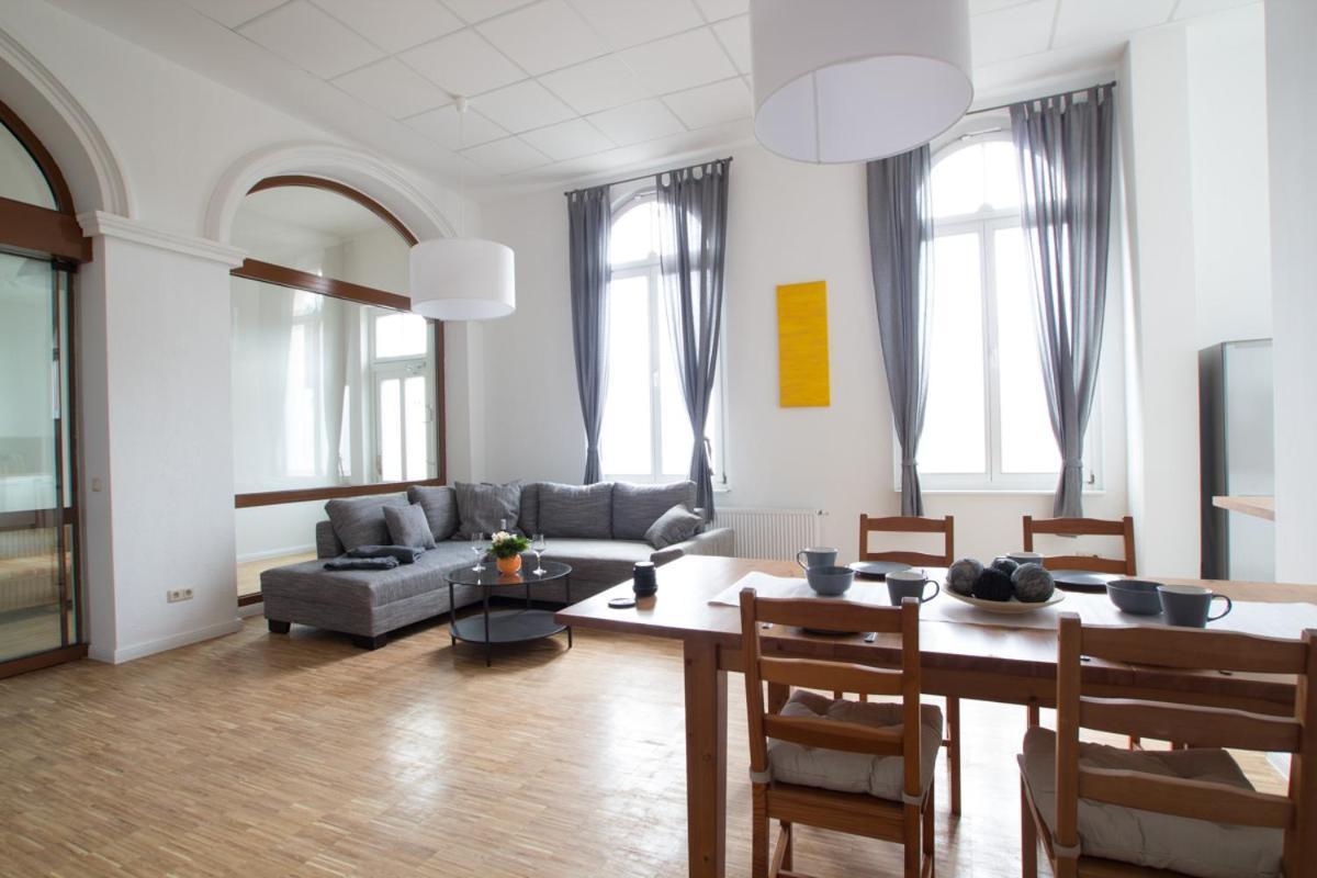 Nostalgischer Kaiserbahnhof Bad Doberan Zewnętrze zdjęcie